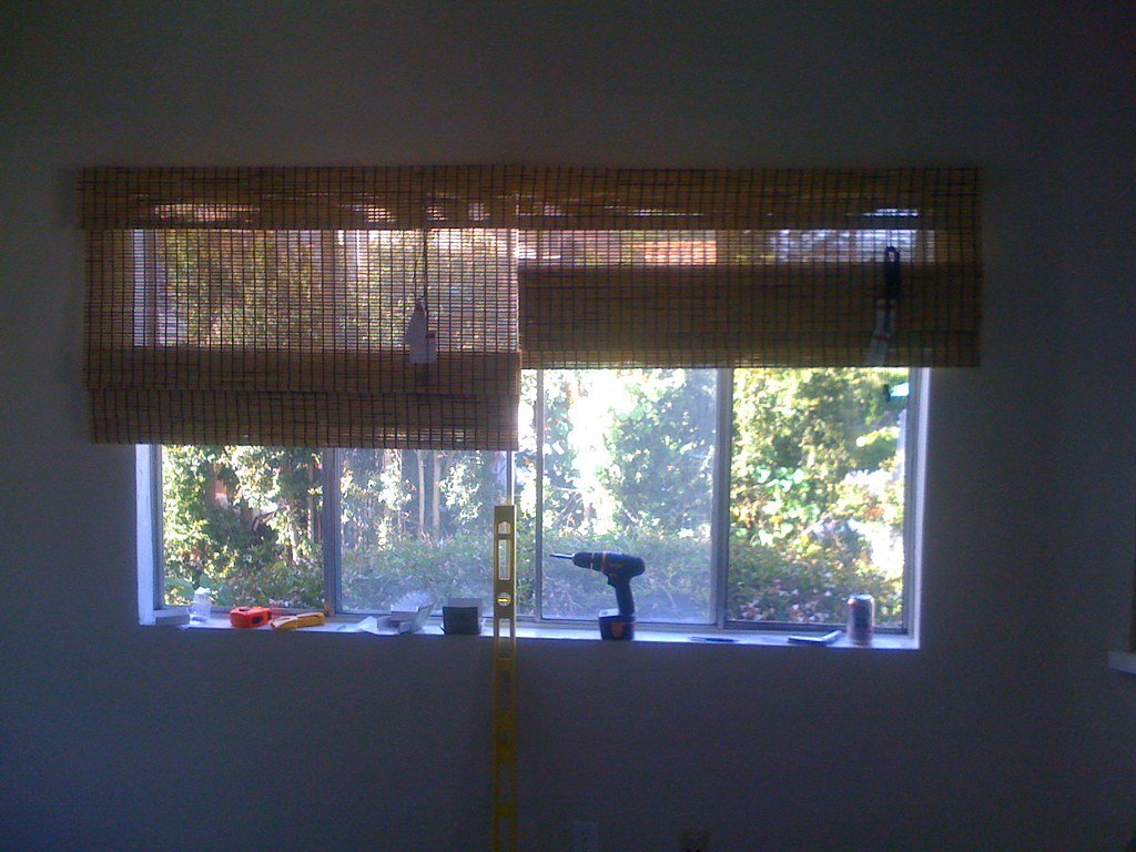 installing blinds