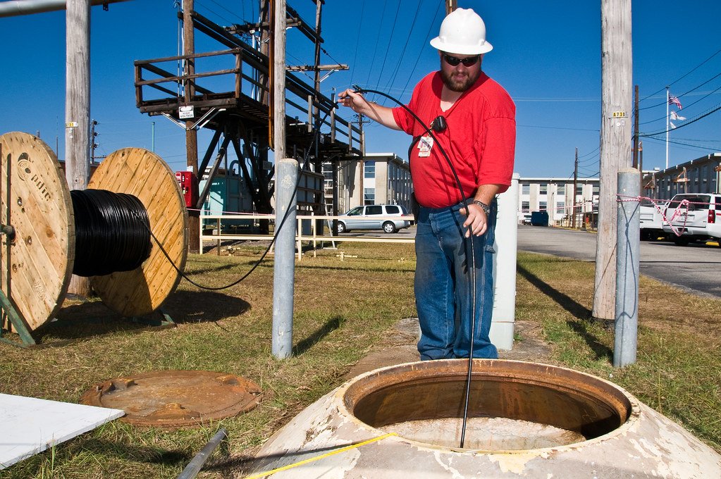 SRNL Fiber Optic Cable Installation
