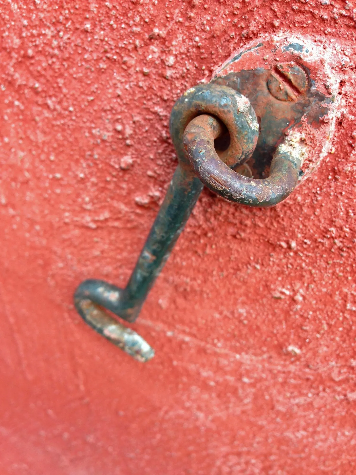 Close-up of rusty padlock