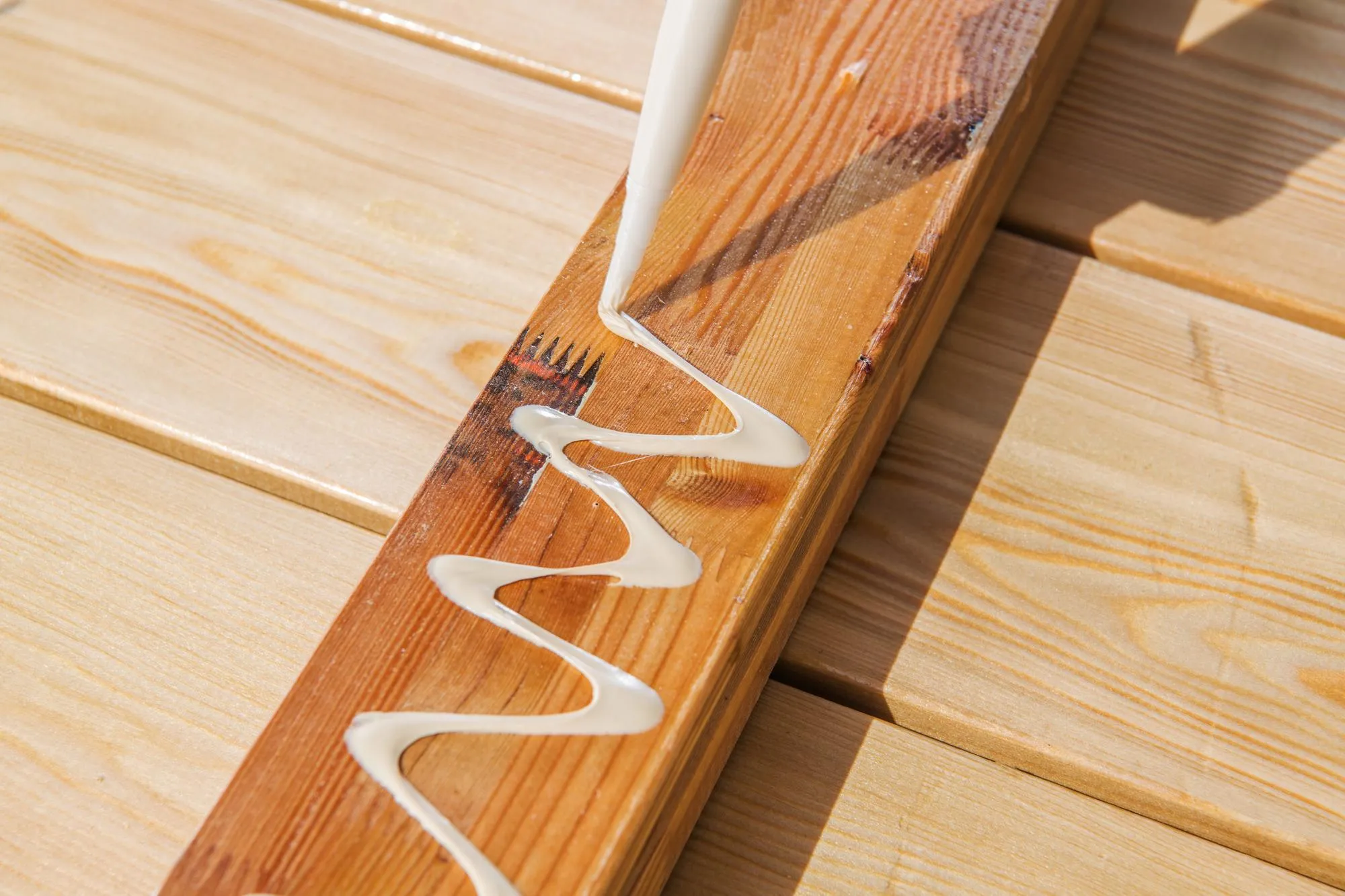 Wood Attaching with Glue