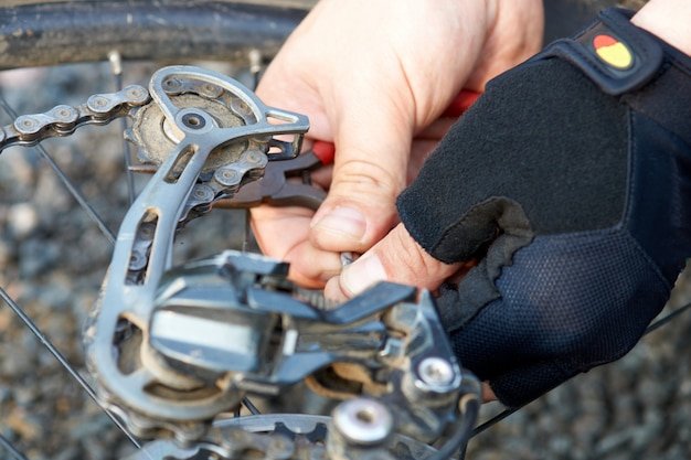 Repair of a broken bike