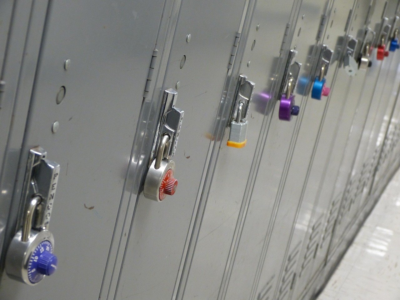 lockers, school, protect, store, hallway, combination, security, storage, education, safe, row, student, secure, box, unlock, padlock, cabinet, closed, corridor, belongings, number, protection, shut, highschool, hall, safety, compartment, privacy, lockerroom, interior, athletics, gray school, gray education, gray security, gray safety, gray numbers, gray interior, gray box, gray closed, lockers, lockers, lockers, highschool, highschool, highschool, highschool, highschool