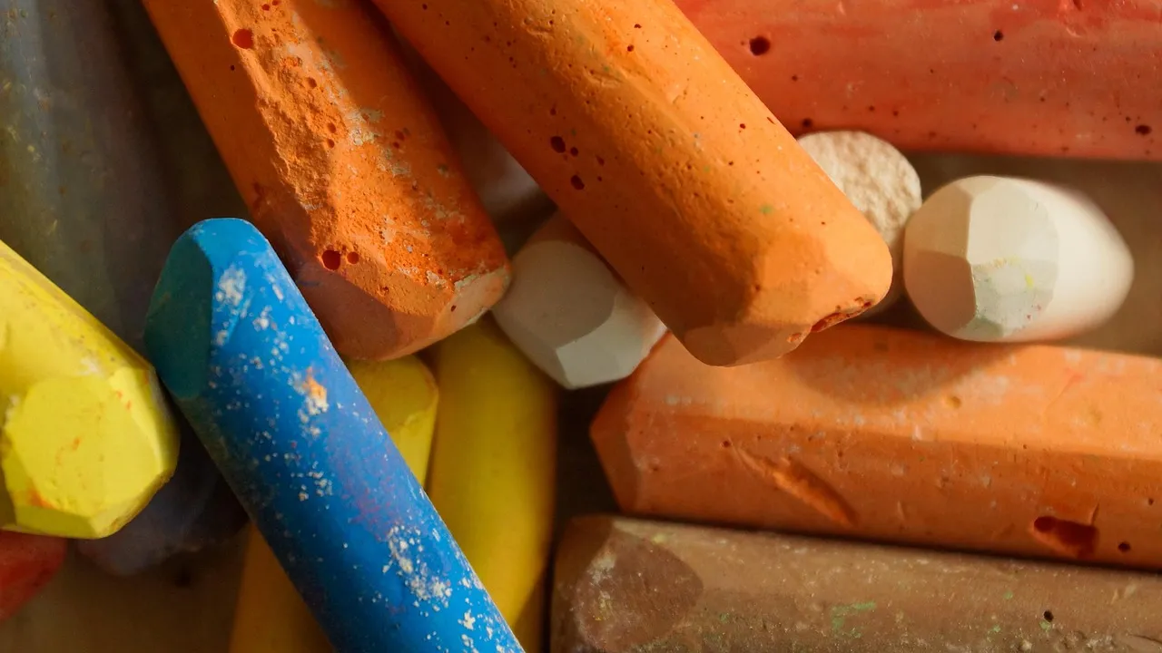 chalk, blackboard chalks, color, paint, colorful, creativity, colour, education, school, classroom, orange, blue, yellow, brown school, brown education, brown classroom, brown painting, brown paint, brown color, brown blackboard, brown creative, chalk, chalk, chalk, chalk, chalk, education, school, classroom