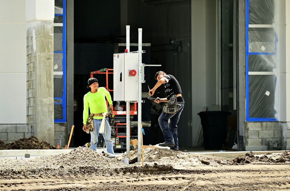 Samodzielna kontrola jakości betonu na budowie – testy, które możesz wykonać sam